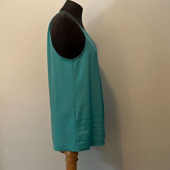 LOFT Women's Teal Layered Round Neck Sleeveless Top Size Medium NWOT - Picture 5 of 9